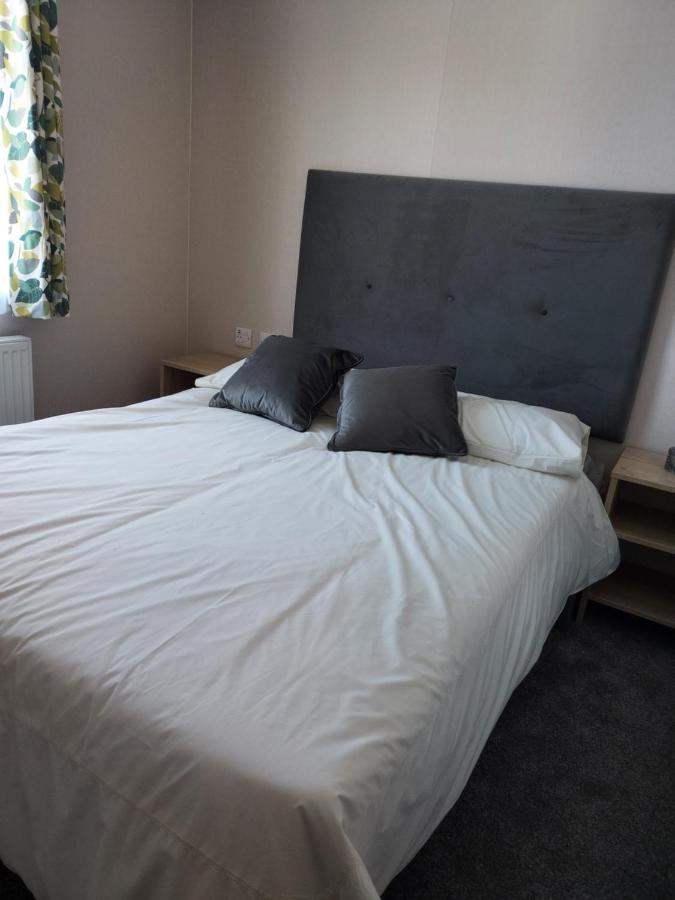Hoburne Bashley Self-Catering Holiday Home New Milton Dış mekan fotoğraf