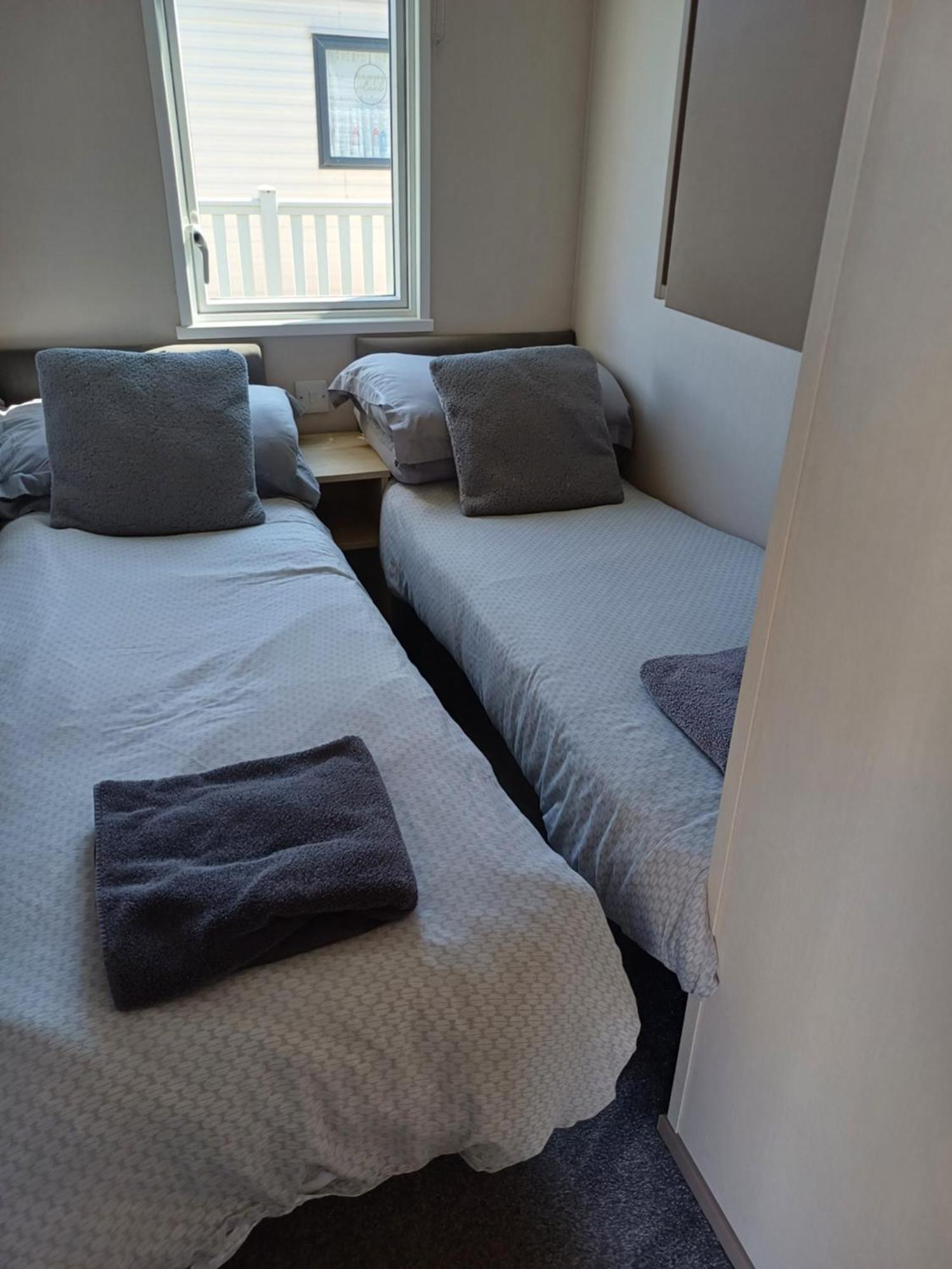Hoburne Bashley Self-Catering Holiday Home New Milton Dış mekan fotoğraf